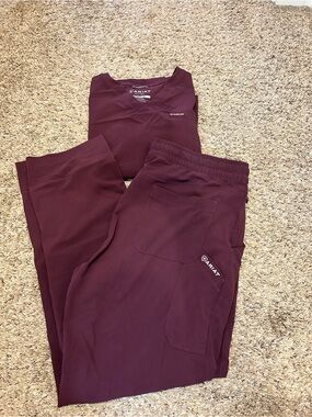 Ariat Maroon Scrub Set - V-Neck Top & Elastic Waist Pants